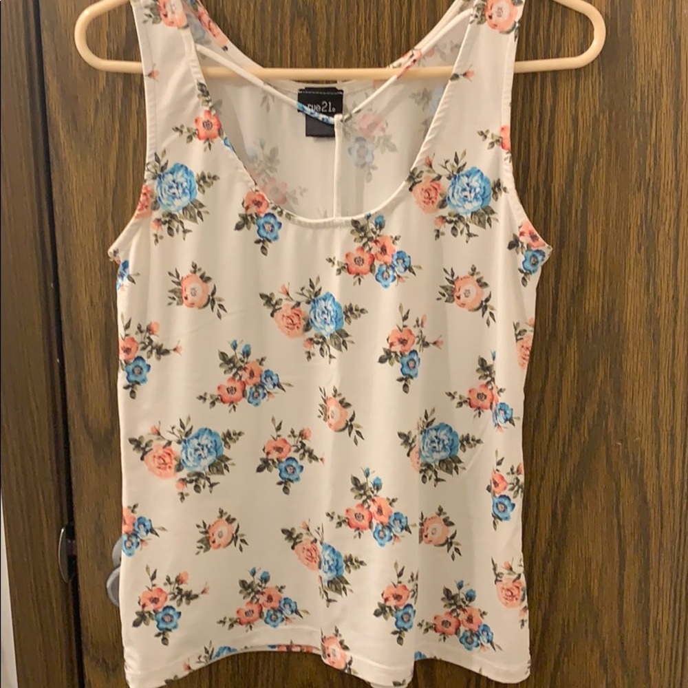 Rue 21 Floral White Tank